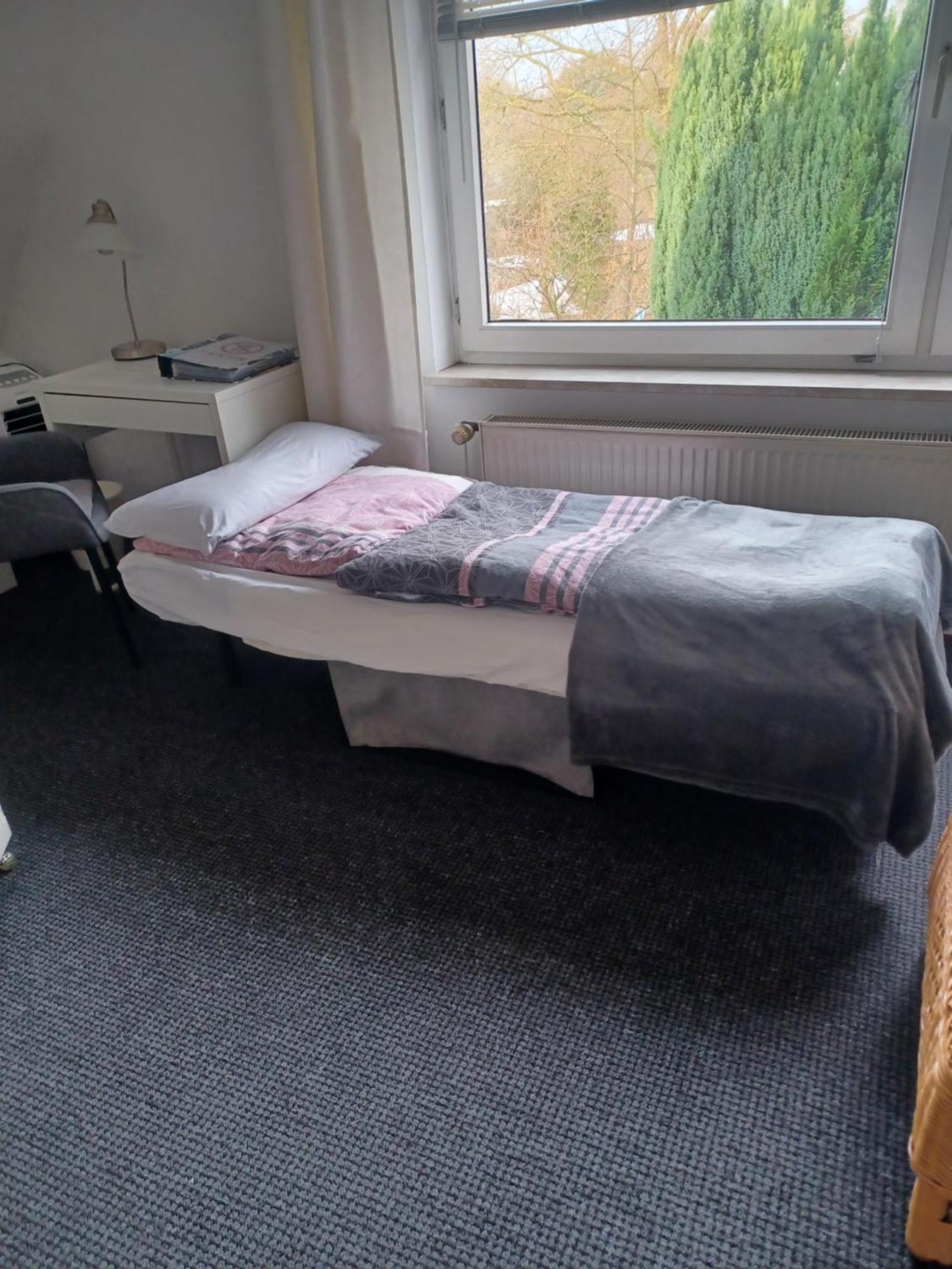 Familienzimmer Hh-Schnelsen Amburgo Esterno foto